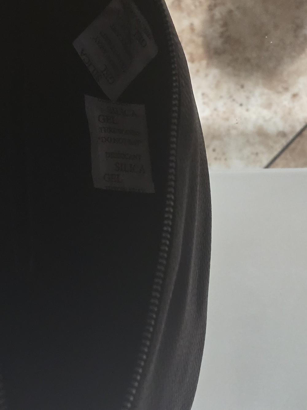 NWT Quince Black Pebbled Leather Crossbody Sling - Picture 8 of 9